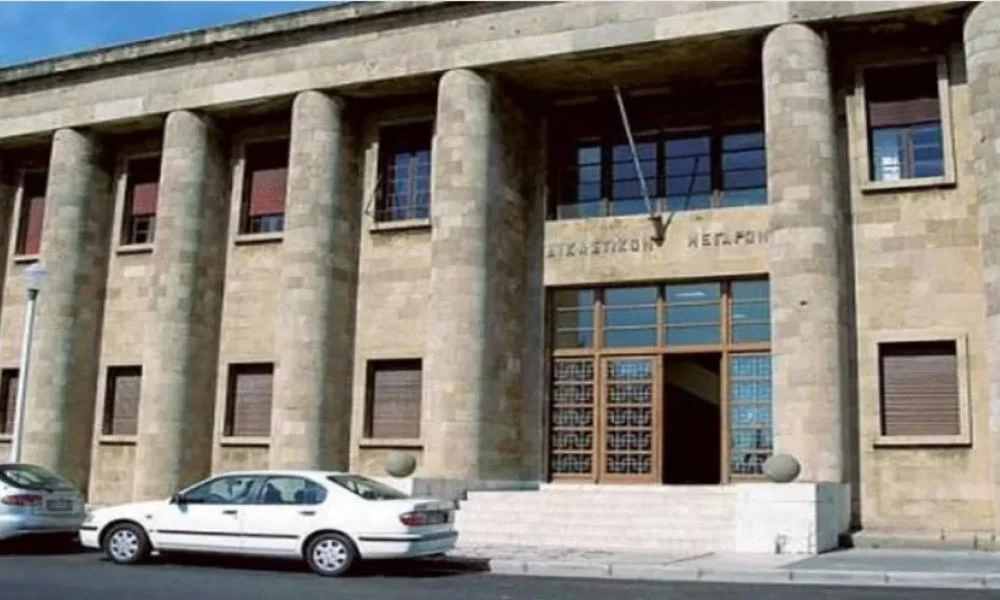 Ρόδος: Ξεκινά η δίκη της 21χρονης Αγγλίδας που είχε καταγγείλει ψευδώς ομαδικό βιασμό